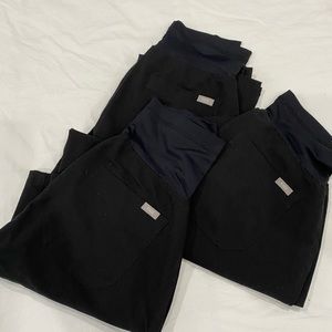 Figs maternity yola XS